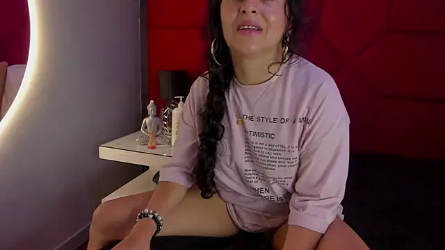 Snapshot of hanny_milf chatting on February 25, 2025, 2:54 pm hanny milf online show from February 25, 2025, 2:54 pm