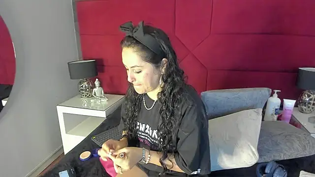 Snapshot of hanny_milf chatting on March 11, 2025, 12:06 pm hanny milf online show from March 11, 2025, 12:06 pm