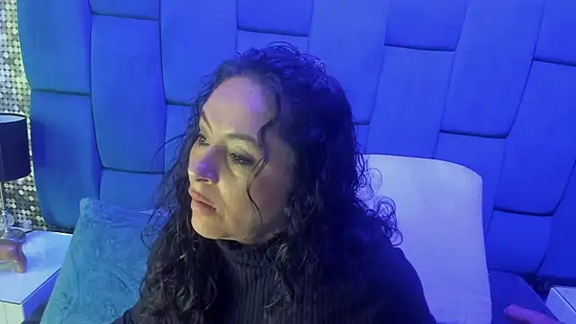 Snapshot of hanny_milf chatting on October 24, 2025, 11:17 am hanny milf online show from October 24, 2025, 11:17 am