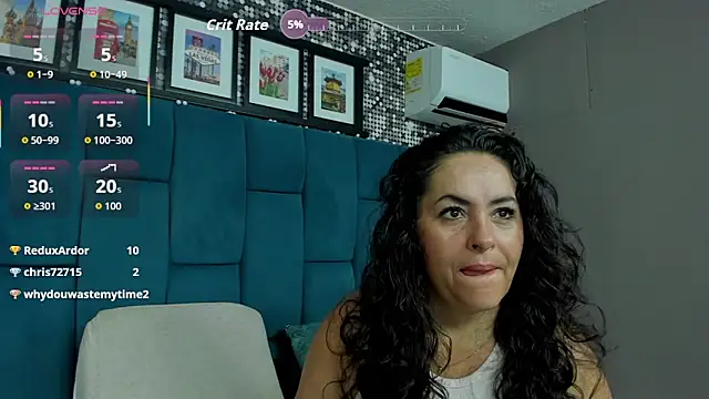 Snapshot of hanny_milf chatting on December 5, 2025, 11:30 am hanny milf online show from December 5, 2025, 11:30 am