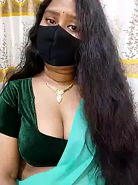 Idhika Paul online show from February 18, 2025, 12:59 am