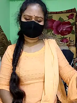 Idhika Paul online show from February 24, 2025, 2:19 am