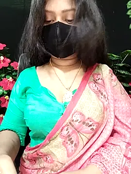 Idhika Paul online show from October 9, 2025, 12:19 am