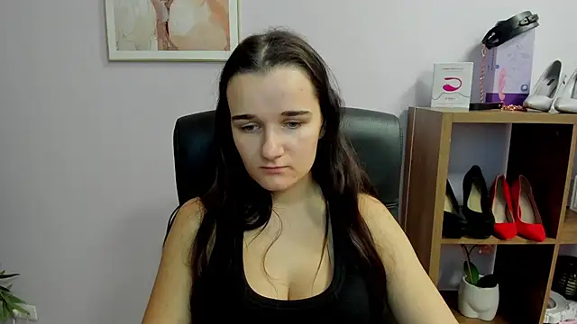 Snapshot of KateDelight chatting on November 8, 2025, 7:41 am KateDelight online show from November 8, 2025, 7:41 am