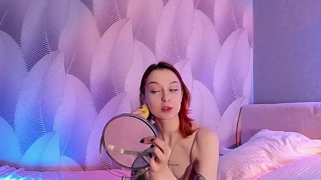 Snapshot of CrystalRey chatting on March 1, 2025, 5:09 am CrystalRey online show from March 1, 2025, 5:09 am