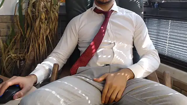 Naughtb0y online show from March 11, 2025, 7:37 am