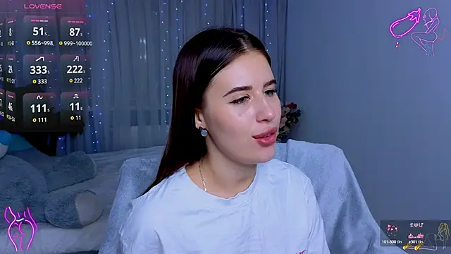 Milkissss online show from September 26, 2025, 8:13 pm