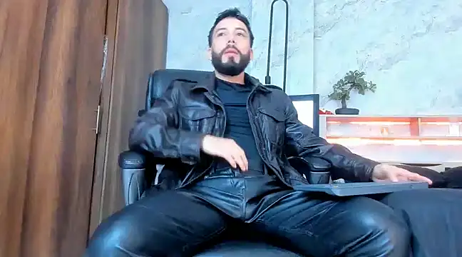 Snapshot of bruno_woods chatting on March 2, 2025, 3:59 pm bruno woods online show from March 2, 2025, 3:59 pm