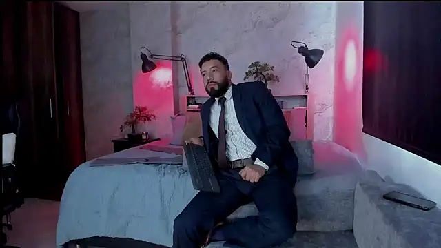 Snapshot of bruno_woods chatting on November 20, 2025, 1:55 pm bruno woods online show from November 20, 2025, 1:55 pm