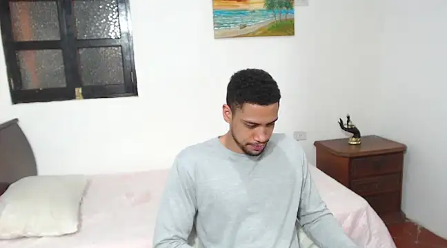 Jhors  Collens online show from February 11, 2025, 6:40 am