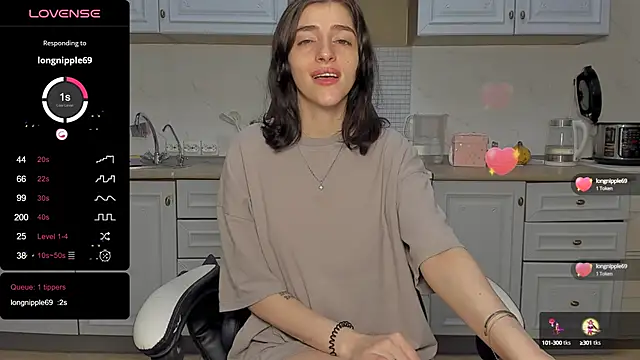 broosnica1 online show from February 14, 2025, 3:26 pm