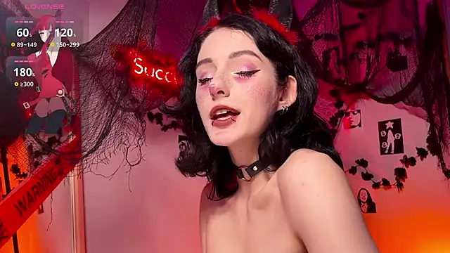Snapshot of Alice_Succuby chatting on October 25, 2025, 7:41 pm Alice Succuby online show from October 25, 2025, 7:41 pm