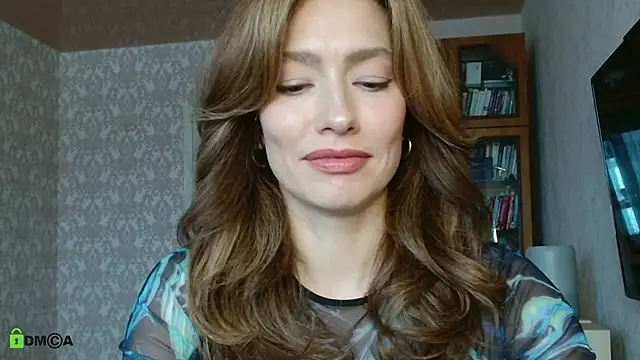 alicia spicy online show from December 5, 2025, 8:01 am