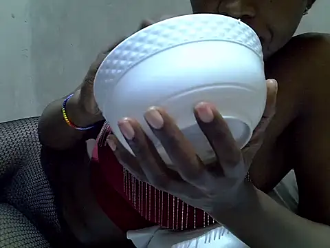 hairyswt pus online show from November 3, 2025, 1:23 pm