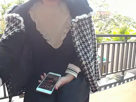 Snapshot of Nanaly_Sweet chatting on February 8, 2025, 7:48 am Nanaly Sweet online show from February 8, 2025, 7:48 am