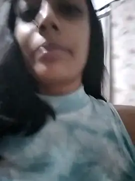 cleopatra-phaedra online show from December 11, 2024, 7:03 pm