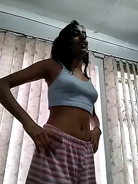 cleopatra-phaedra online show from December 14, 2024, 3:25 pm