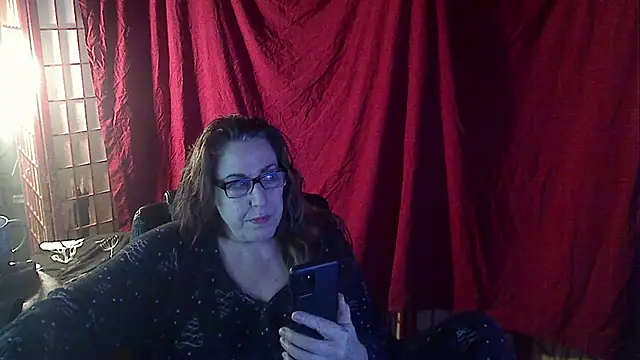 Snapshot of Ireallysquirt chatting on January 18, 2025, 3:53 am Ireallysquirt online show from January 18, 2025, 3:53 am