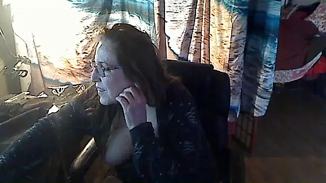 Snapshot of Ireallysquirt chatting on January 25, 2025, 7:28 am Ireallysquirt online show from January 25, 2025, 7:28 am
