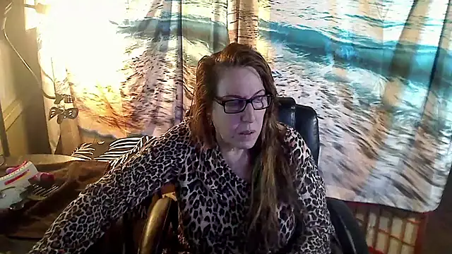 Snapshot of Ireallysquirt chatting on January 31, 2025, 4:14 am Ireallysquirt online show from January 31, 2025, 4:14 am