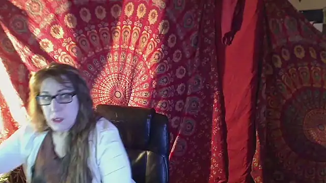 Snapshot of Ireallysquirt chatting on March 3, 2025, 2:04 am Ireallysquirt online show from March 3, 2025, 2:04 am