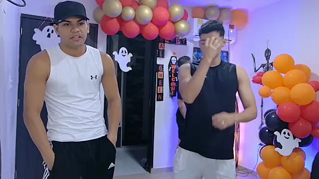 Snapshot of Boysgang_sex chatting on October 27, 2025, 11:36 am Boysgang sex online show from October 27, 2025, 11:36 am