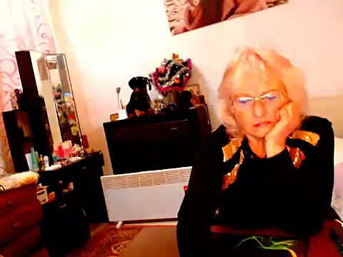 Snapshot of Natali7634 chatting on December 29, 2024, 8:33 am Natali7634 online show from December 29, 2024, 8:33 am