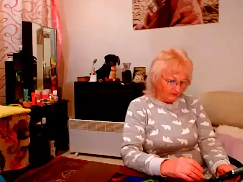 Snapshot of Natali7634 chatting on February 4, 2025, 6:27 pm Natali7634 online show from February 4, 2025, 6:27 pm