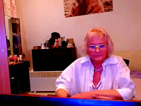 Snapshot of Natali7634 chatting on March 9, 2025, 7:59 pm Natali7634 online show from March 9, 2025, 7:59 pm