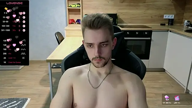 Snapshot of Larstar01 chatting on January 19, 2025, 7:26 pm Larstar01 online show from January 19, 2025, 7:26 pm