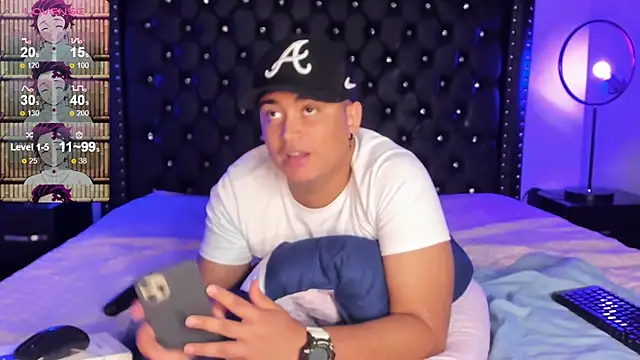 Snapshot of Angel_Brown1_ chatting on December 3, 2024, 1:52 am Angel Brown1 online show from December 3, 2024, 1:52 am