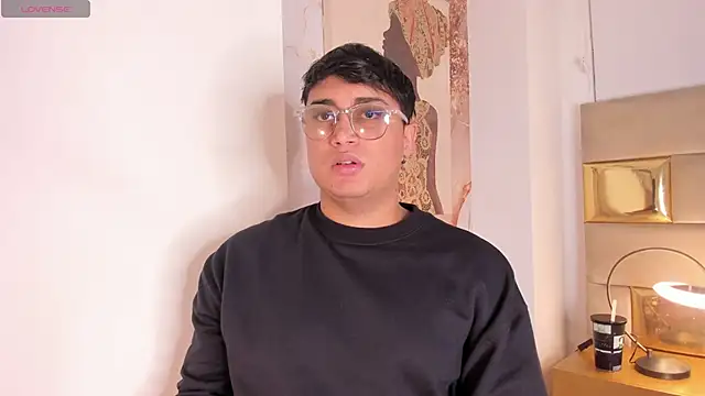 Snapshot of Angel_Brown1_ chatting on January 8, 2025, 7:34 pm Angel Brown1 online show from January 8, 2025, 7:34 pm
