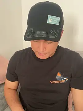 Snapshot of Angel_Brown1_ chatting on October 2, 2025, 1:18 pm Angel Brown1 online show from October 2, 2025, 1:18 pm