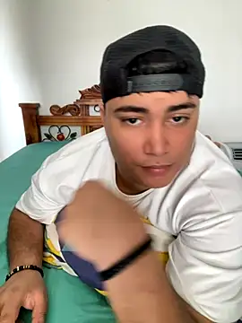 Snapshot of Angel_Brown1_ chatting on October 6, 2025, 3:09 pm Angel Brown1 online show from October 6, 2025, 3:09 pm