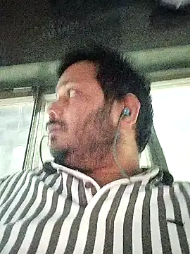 DeepakXxxR86 online show from December 14, 2025, 8:13 pm