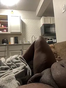 Snapshot of bigdick5157 chatting on November 20, 2025, 10:37 am bigdick5157 online show from November 20, 2025, 10:37 am