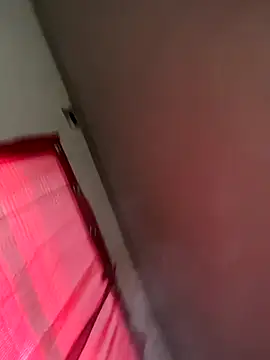 Snapshot of bigdick5157 chatting on December 3, 2025, 9:02 pm bigdick5157 online show from December 3, 2025, 9:02 pm