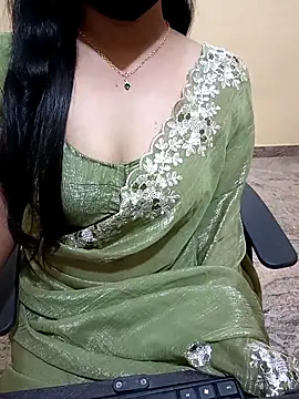 Snapshot of Nithya_05 chatting on October 15, 2025, 5:29 am Nithya 05 online show from October 15, 2025, 5:29 am