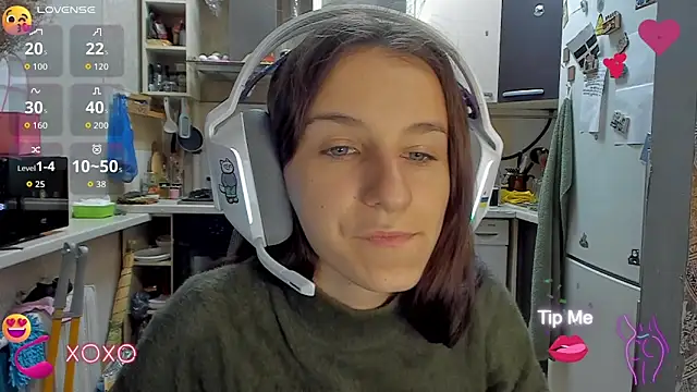  Nika Kik online show from September 25, 2025, 3:38 pm