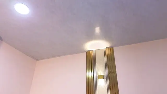 Emmaa Blonde online show from March 2, 2025, 11:39 am