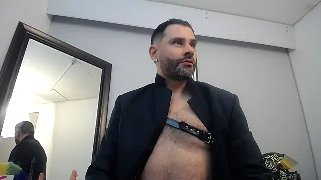 jonasbeards online show from November 8, 2025, 8:18 pm