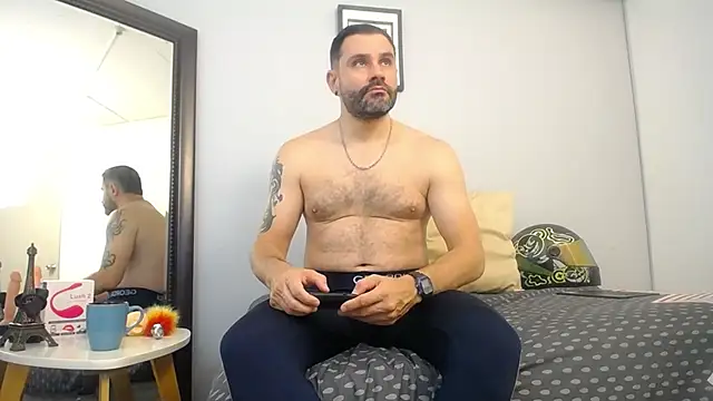 jonasbeards online show from November 15, 2025, 7:54 pm