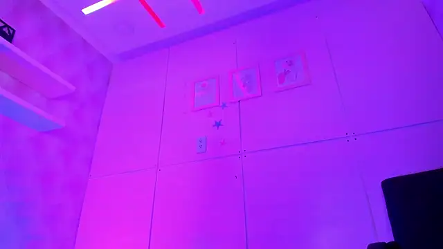 Hilary-banks online show from January 15, 2025, 11:00 am