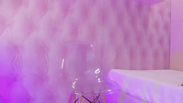 Hilary-banks online show from February 28, 2025, 4:43 am