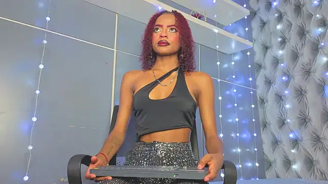 Hilary-banks online show from November 30, 2025, 7:01 am