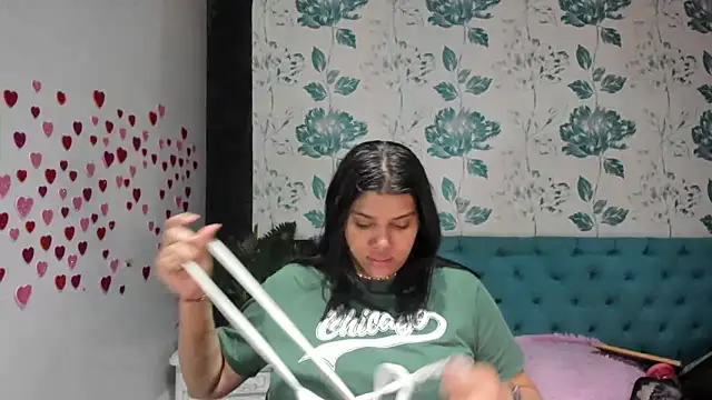 LindaBreeS online show from March 11, 2025, 2:07 pm