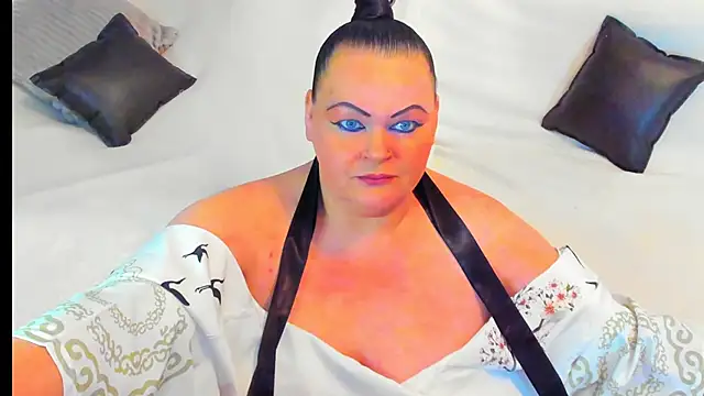 Snapshot of MilanaBiegert chatting on January 4, 2025, 2:14 pm MilanaBiegert online show from January 4, 2025, 2:14 pm