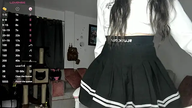 Snapshot of katty_snow chatting on February 9, 2025, 12:28 am katty snow online show from February 9, 2025, 12:28 am