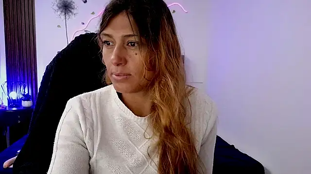 elena detroya online show from November 19, 2025, 12:38 pm