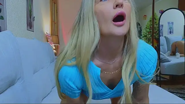 Snapshot of amelia_blondy chatting on January 24, 2025, 5:10 am amelia blondy online show from January 24, 2025, 5:10 am